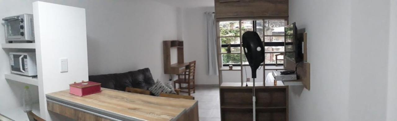 Depto Temporario La Plata Bed & Breakfast Ngoại thất bức ảnh